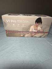 Momcozy V1 Pro Breast Pump Set   Lightly Used