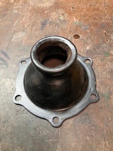 1929/1931 model AA universal joint housing
