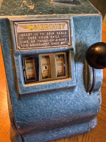 Antique 1930's Groetchen Mercury Trade Stimulator 1 Cent Cigarette Slot Machine