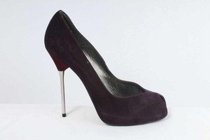 deep purple pumps