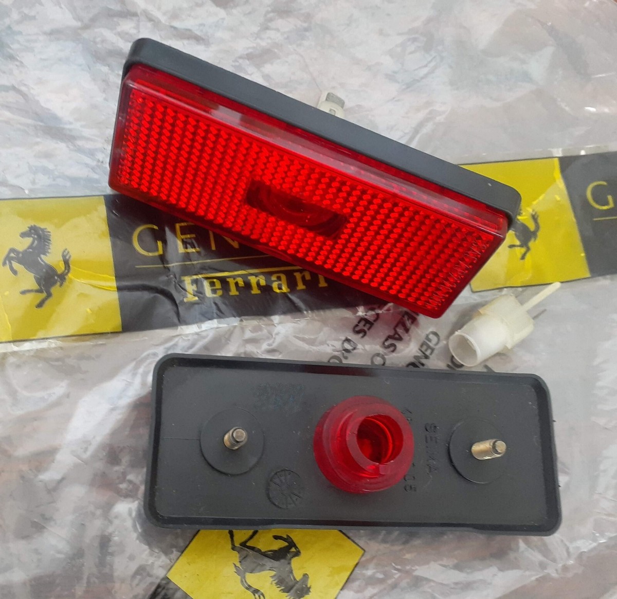 1975-1991 Ferrari 308 328 Mondial F40 US Rear Side Marker Light