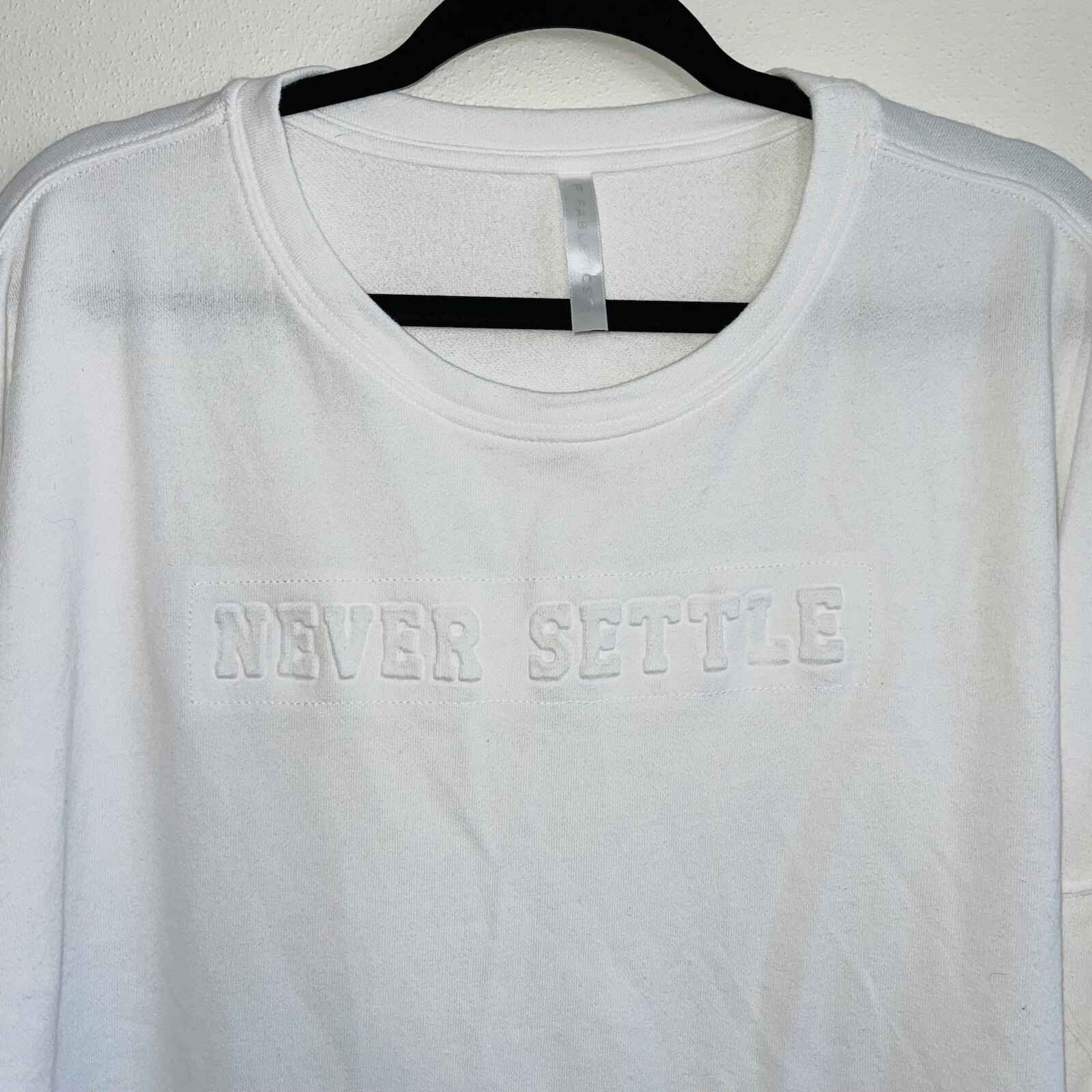 Fabletics Never Settle White Pullover Graphic Swe… - image 4