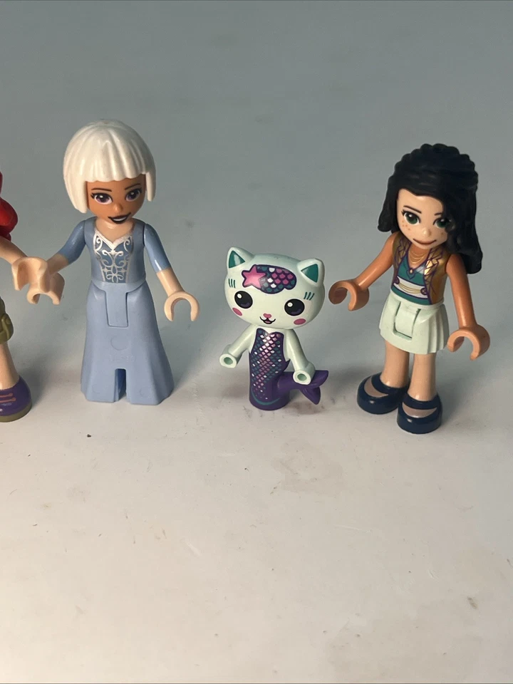 LEGO Friends Mini-Muñeca Lote de 7 con Elsa Disney Princesa y Mascota Animal Sirena Gato Foto 4 de 4
