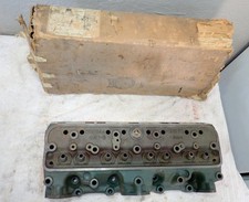 Nos Gm 1949 1950 Oldsmobile 303 V8 Cylinder Head 555644 Olds Rocket 88 Brand New Nos Gm 1949 1950 Oldsmobile 303 V8 Cylinder Head 555644 Olds Rocket 88 Brand New