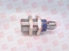 SCHNEIDER ELECTRIC XS1-N18PA340D / XS1N18PA340D (NEW NO BOX)