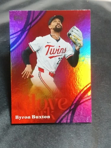 2026 Topps Series 2 Byron Buxton Pink Foil (RAW)