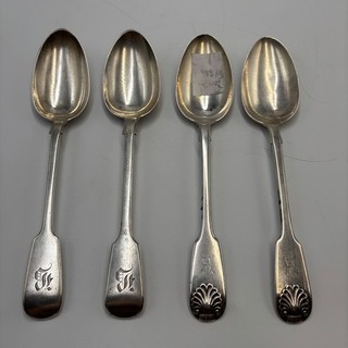 4 antichi cucchiai vittoriani in argento marcati 248 g monogrammati 1836 1865