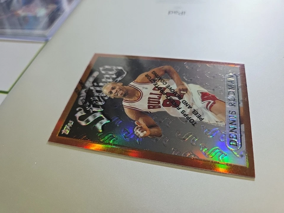 1996-97 Topps Finest - Bronce Dennis Rodman #5 Refractor Chicago Bulls 🏆 Foto 2 de 4