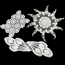 Vtg Crochet Doilies Lace Floral Designs Farm Table Cottagecore set of 3