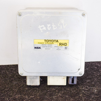 Toyota RAV 4 III _A3_ 2010 weitere Steuergeräte 89650-42060
