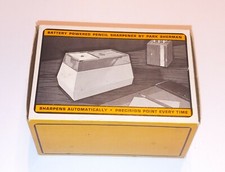  Vintage PARK SHERMAN 7020 ELECTRIC PENCIL SHARPENER - green Hong Kong