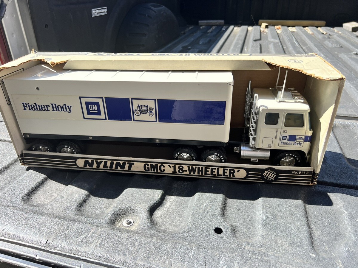 NYLINT ハーレーダビッドソン コンボイ　トラック　ンテージ　GMC Harley Davidson NYLINT GMC 18-WHEELER STEEL TOY TRACTOR
