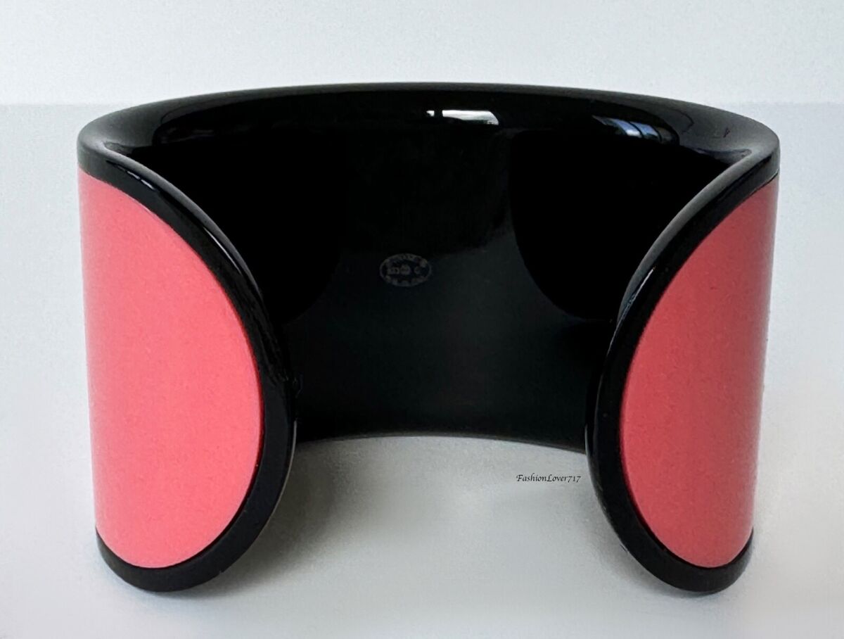 NEW 23C CHANEL PINK BLACK CC LOGO WIDE RESIN CUFF BRACELET NEW 23C CHANEL PINK BLACK CC LOGO WIDE RESIN CUFF BRACELET