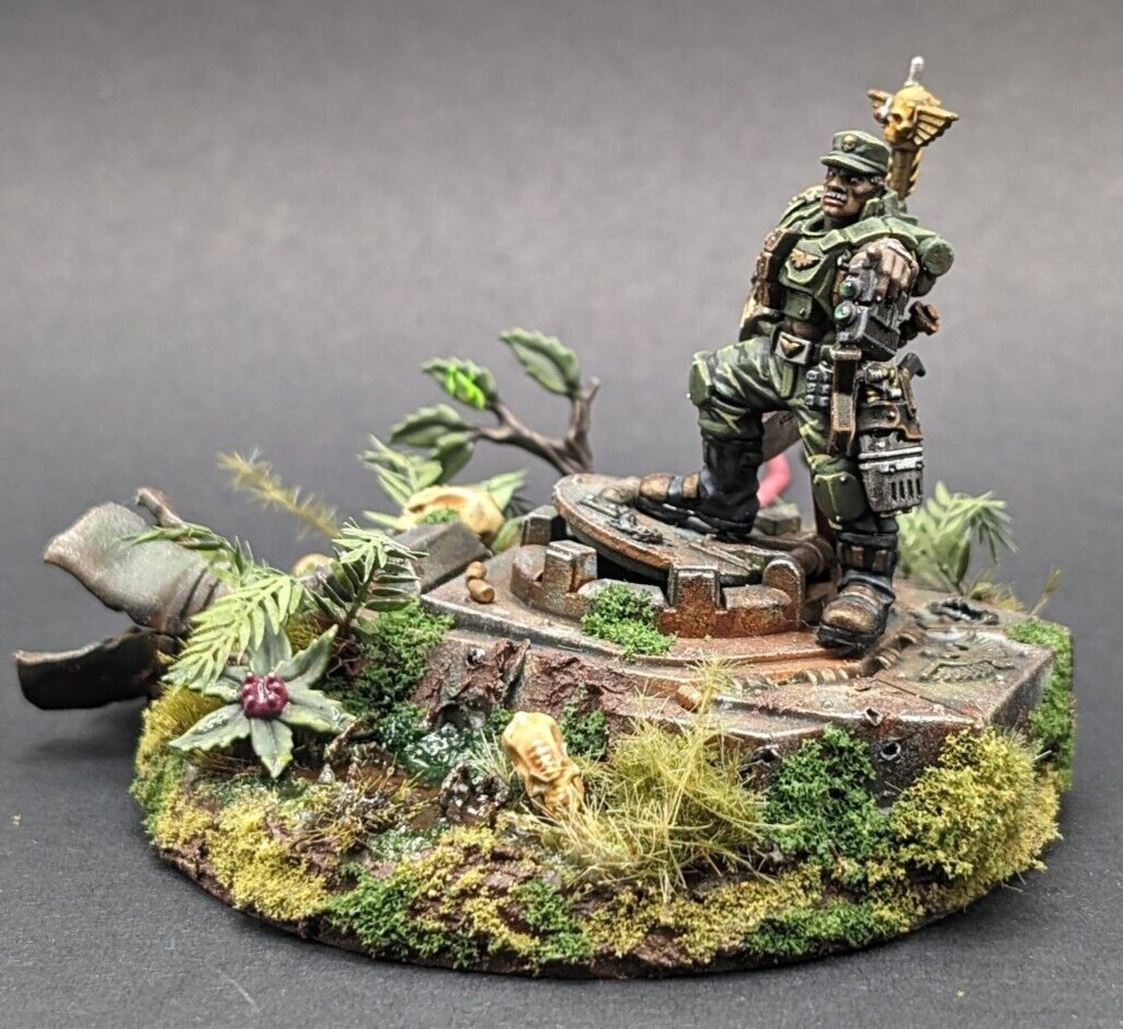 Warhammer 40K - Catachan Colonel - Fully Assembled and Painted on