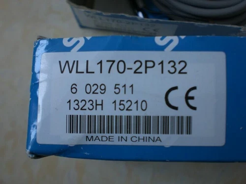 1PC New Sick WLL170-2P132 Photoelectric Switch Sensor Free Shipping - Picture 1 of 2