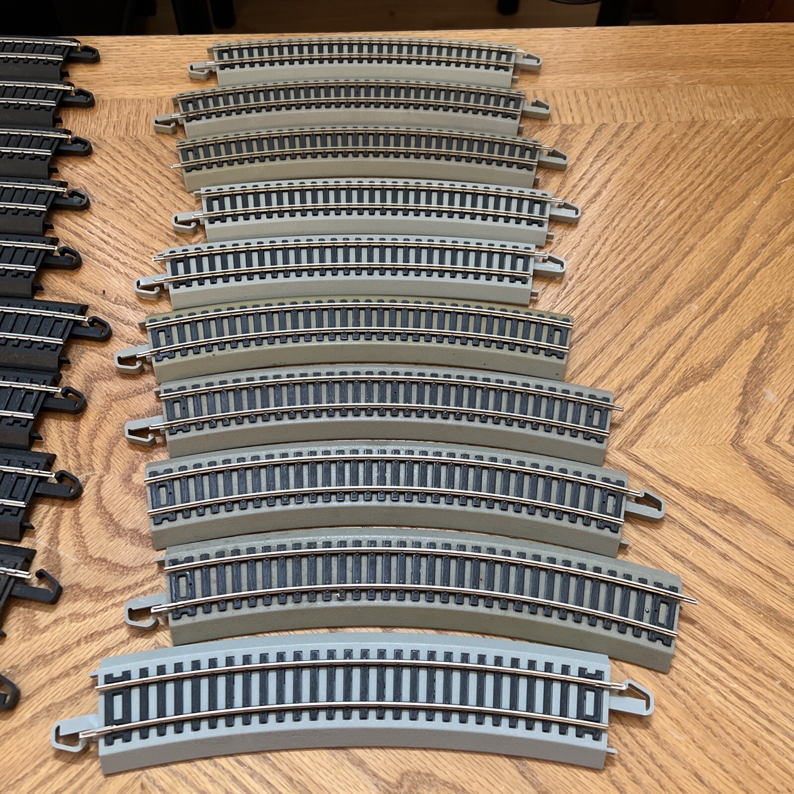 Bachmann HO Scale EZ Track Lot Used Various Pieces 36 total
