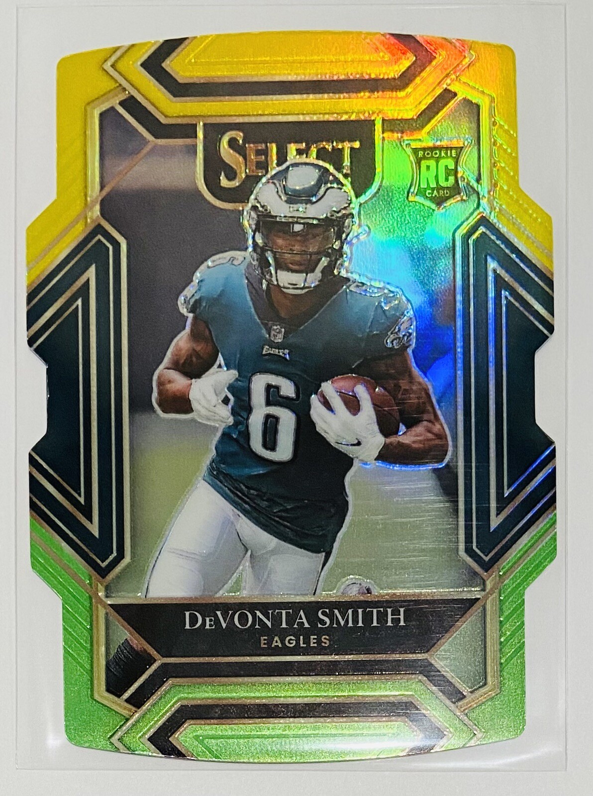 2021 Panini Select Yellow Green Prizm Club Level Die Cut DeVonta Smith RC #249