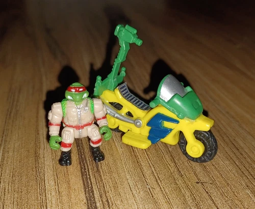 Vintage TMNT Teenage Mutant Turtles Micro Mutants Scooter Bike Raphael Figure
