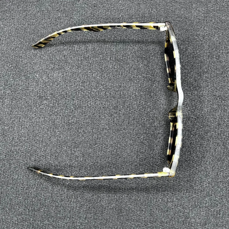 Очки солнцезащитные Carrera 6000 889KU камуфляжная полоса с серыми линзами - Словения - б/у - Изображение 4 из 4