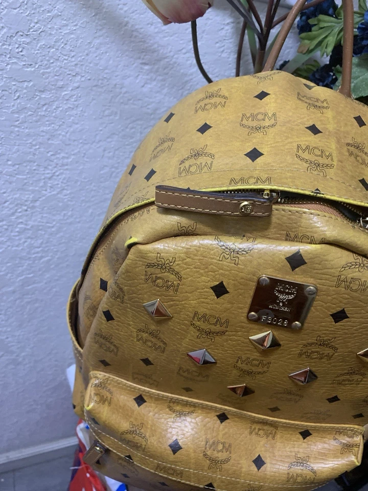 mcm backpack large authentic - Image 4 of 4
