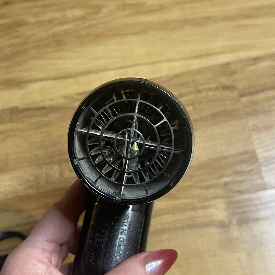 Secador de pelo Braun Super Volume Twist 4588 SuperVolume 1200w compacto sin accesorio Foto 3 de 3