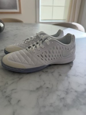 NEW Nike Lunar Gato II IN Indoor Soccer Shoe Size 5 White/Chrome