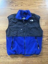 The North Face Men  s Retro Denali Vest Four Zip Pockets Black/Blue, Size Medium