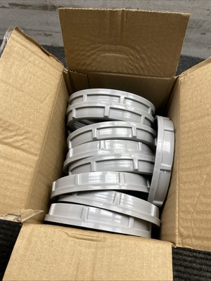 Box of 10 Southwire 840, 4'', Thermoplastic, Female, IMC/Rigid Conduit Bushing
