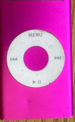 Apple A1199 (MA489LL) Pink iPod Nano 2nd Generation 4GB For Parts