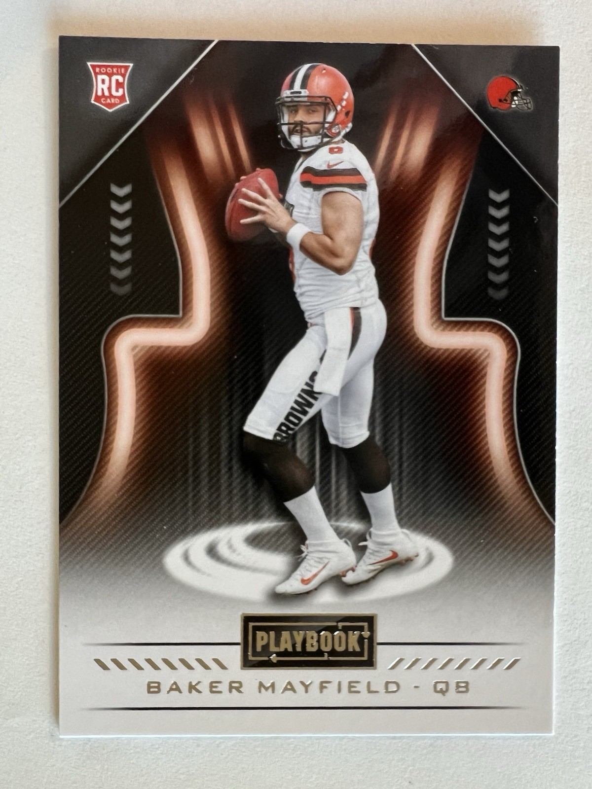 2018 PlayBook #128 - Tampa Bay QB  BAKER MAYFIELD  ROOKIE Card          O126