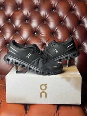 On Cloud 6 Running/Lifestyles Schuh, Swiss Made, in Schwarz Größe EU 38