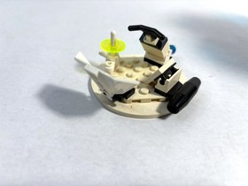 LEGO Space:  Exploriens: Nebula Outpost 6899 (1996) + Hovertron 6815