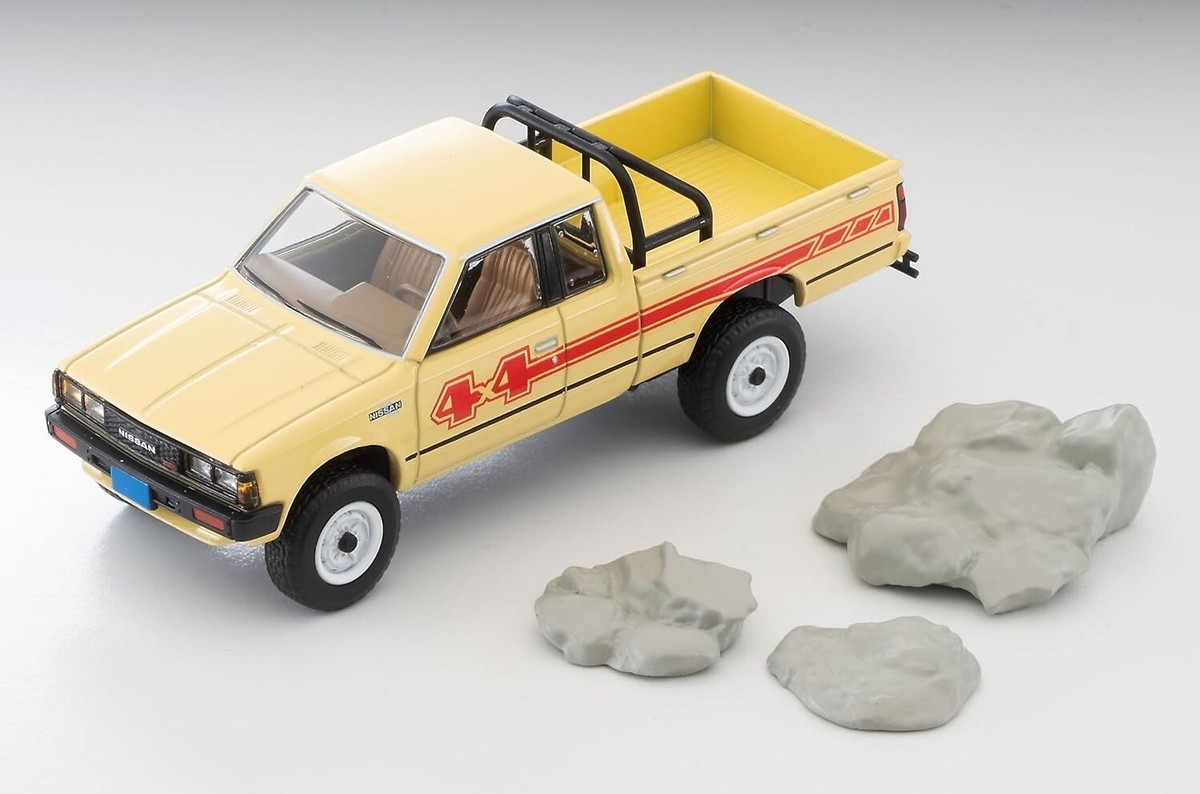 TOMICA LIMITED VINTAGE NEO LV-N321a 1/64] NISSAN TRUCK 4x4 King