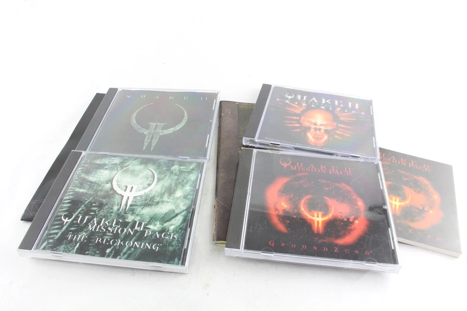 Quake II: Quad Damage Collector's Collectors PC Cd Rom Big Box Edition Game - Image 3 of 4