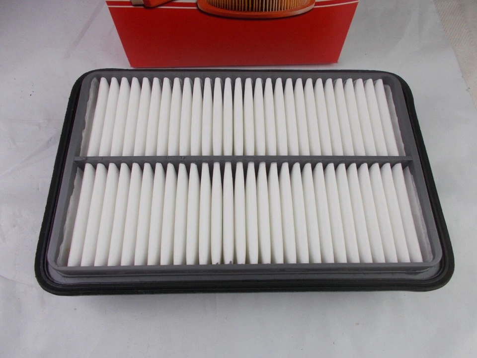 Engine Air Filter CARQUEST R88146 - Image 2 of 4