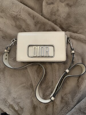 Dior Revolution Tasche