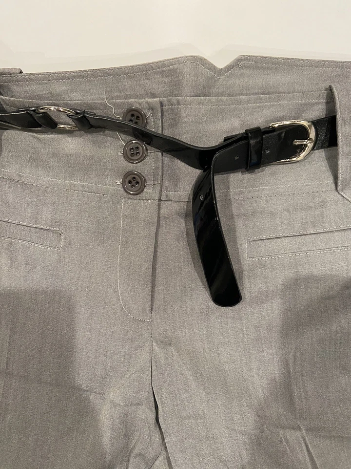 Pantalones Cortos Tracy Evans Gris Cinturón Negro Elastizado Mujer Talla 15 Nuevos con Etiquetas Venta al por menor $36 Foto 2 de 4