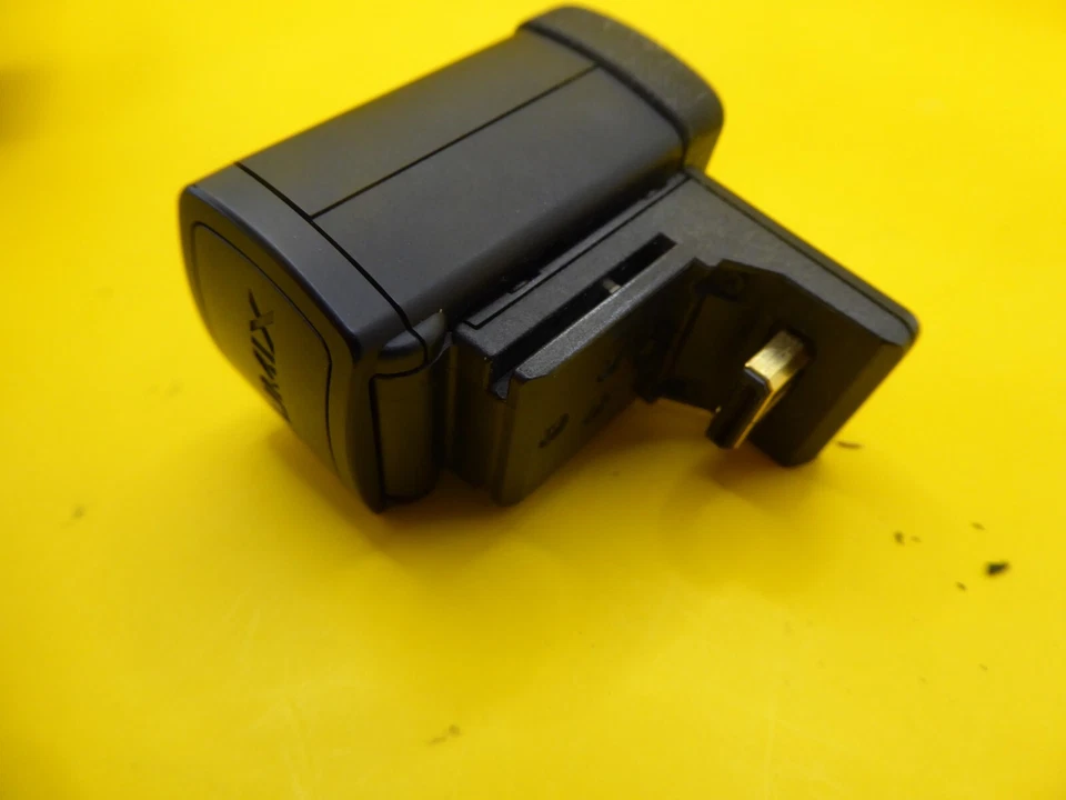 VISOR ELECTRÓNICO PANASONIC LUMIX DMW-LVF1 EVF + ESTUCHE - EXCELENTE ESTADO Foto 2 de 4