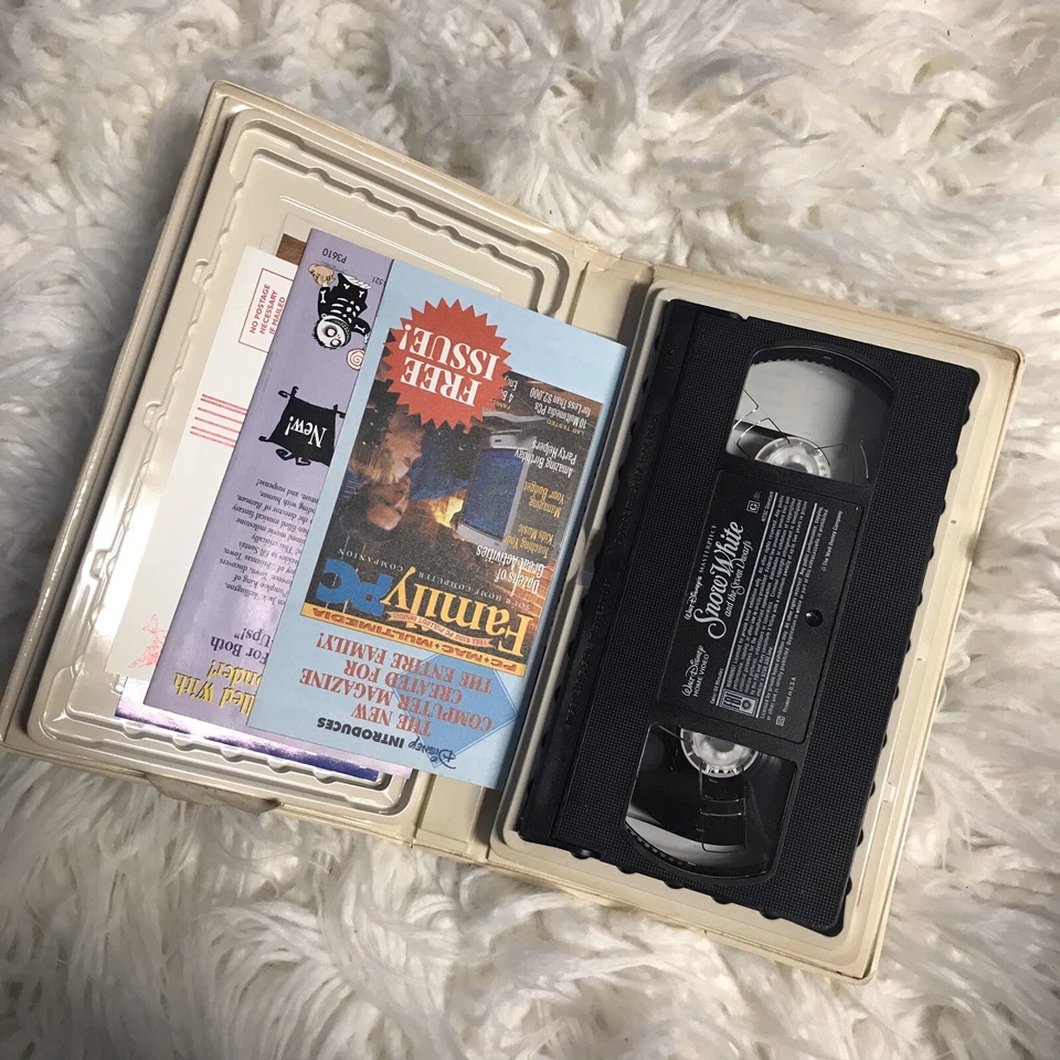 Snow White Seven Dwarfs (VHS, 1994) Masterpiece Black Diamon Stickers Clamshell - Image 4 of 4