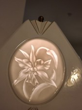 Porzellanlampe Tischlampe weiß  Sitzendorf Thüringen Putten Blumen