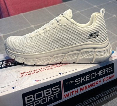 Skechers women's Bobs B Flex - Visionary Essence Sneaker 7.5 NIB