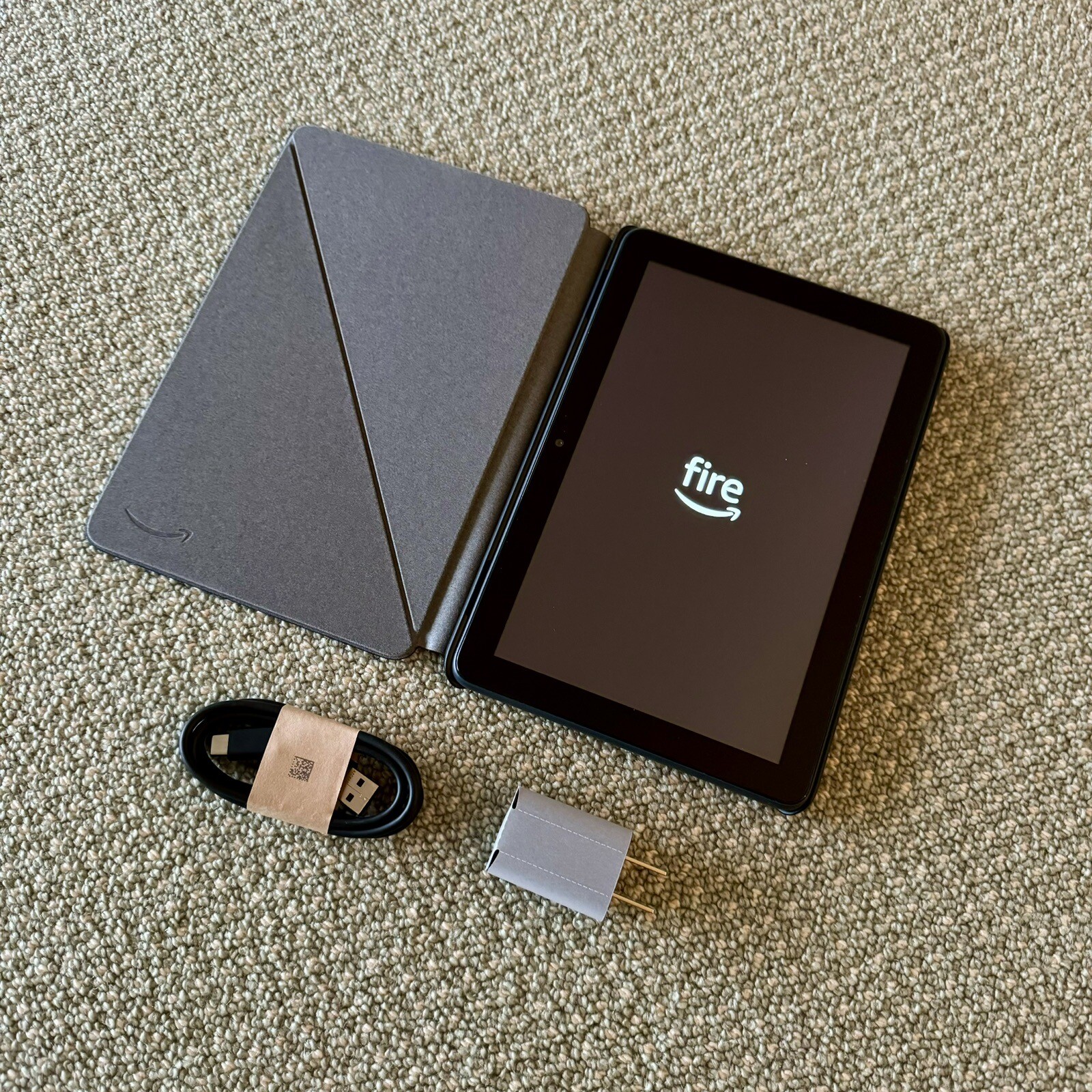 Amazon Fire HD 8 Plus 10th Generation 8” Tablet Model K72LL3 32GB