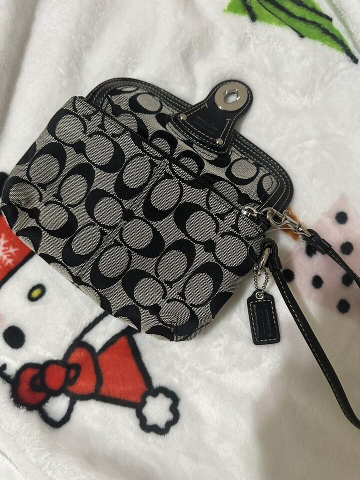 Coach Gray And Black Purse Handbag - C pattern - Used | eBay