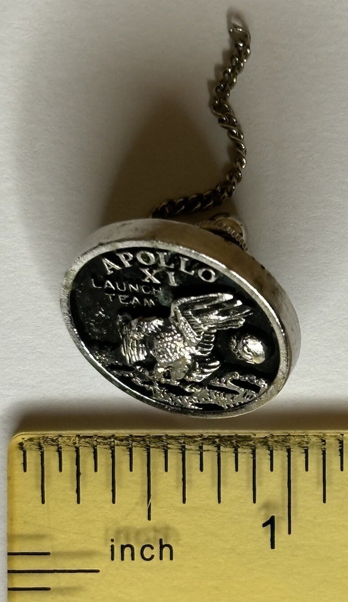 Vintage HTF Rare - 1969 NASA Apollo 11 / XI Launch Team Lapel Pin