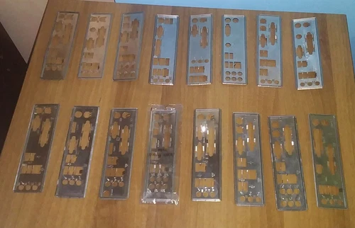 MASCHERINA PC DESKTOP - LOTTO MASCHERINE PER SCHEDA MADRE