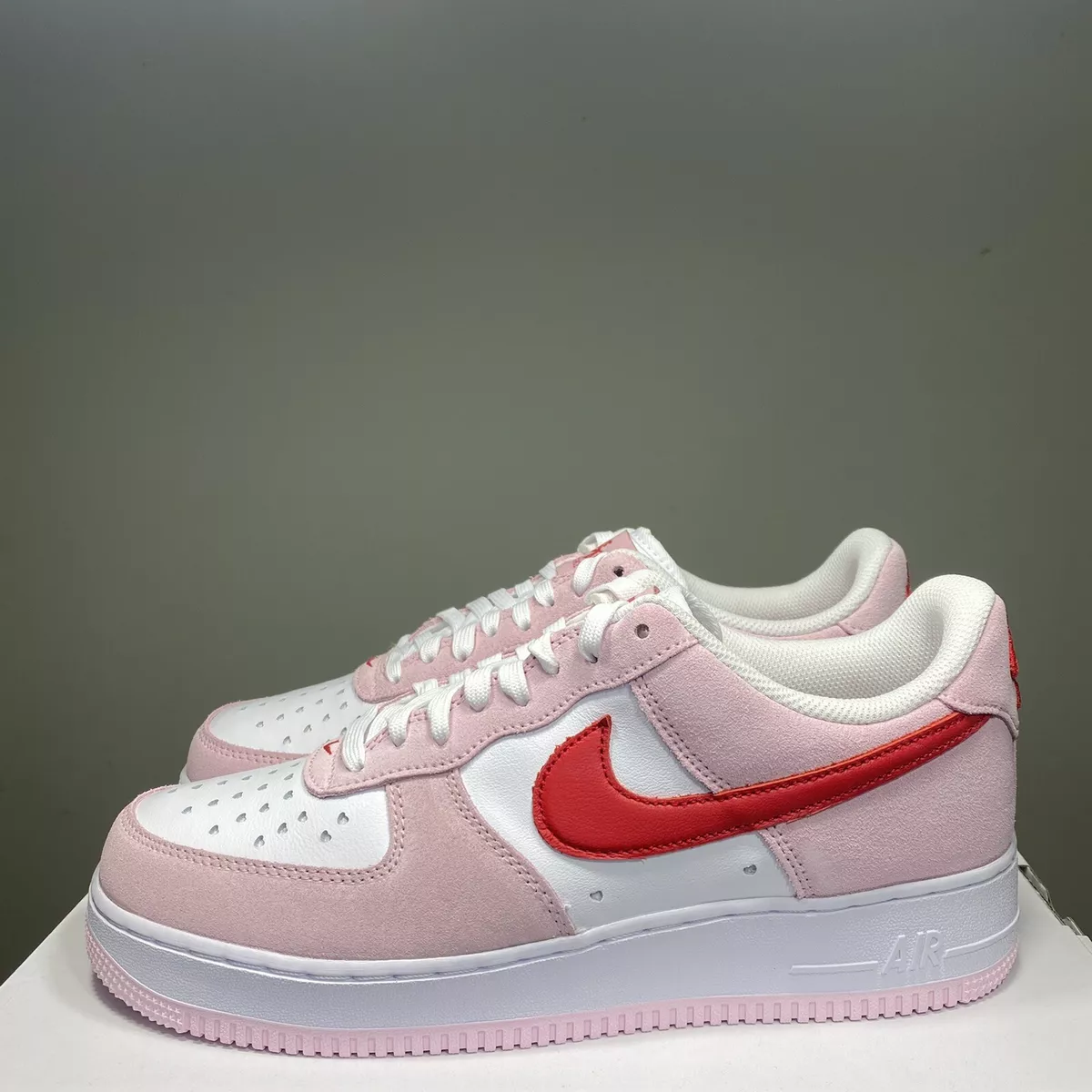 Nike Air Force 1s Valentines Day Love Letter White And Pink Color Size 10.5  RARE