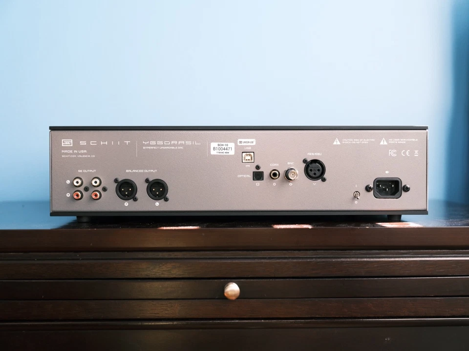 Schiit Yggdrasil DAC (OG) con USB Unison, Usado, Embalaje Original, Excelente Foto 3 de 4