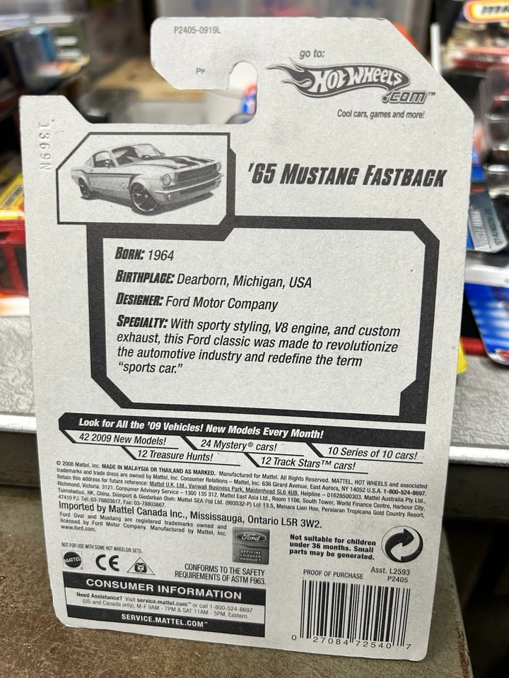 Hot Wheels ‘09 Muscle Mania ‘65 Ford Mustang Fastback in White #09/10 Z1 - Image 2 of 2