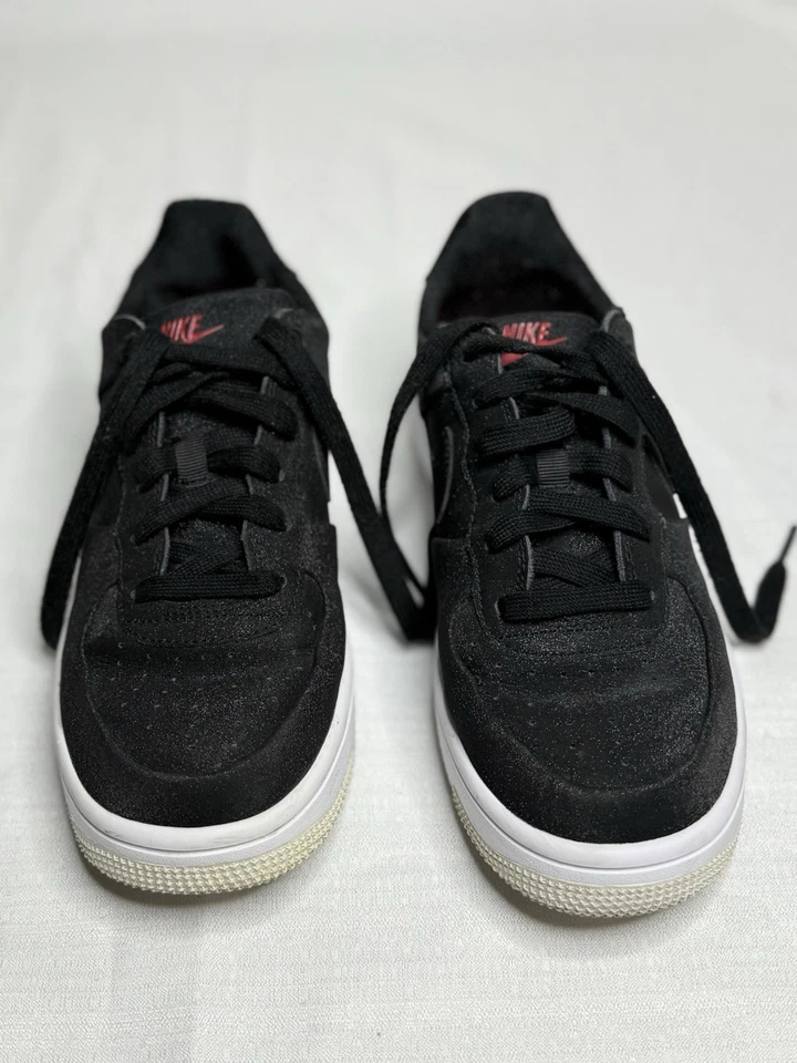 Zapatos Nike Air Force 1 Ultraforce Premium negros brillantes para mujer 7,5 jóvenes (6 años) Foto 3 de 4