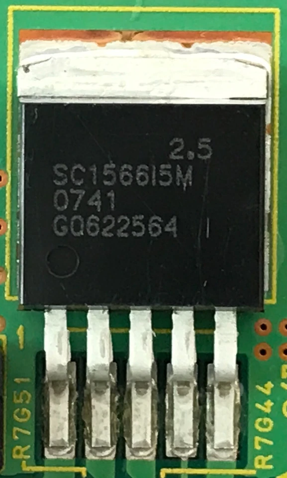 921C549004, 211A93201, SC1566I5M-2.5TR, TDA8932BTW, NT5DS32M16BS-5T, LT-46144 Foto 4 de 4